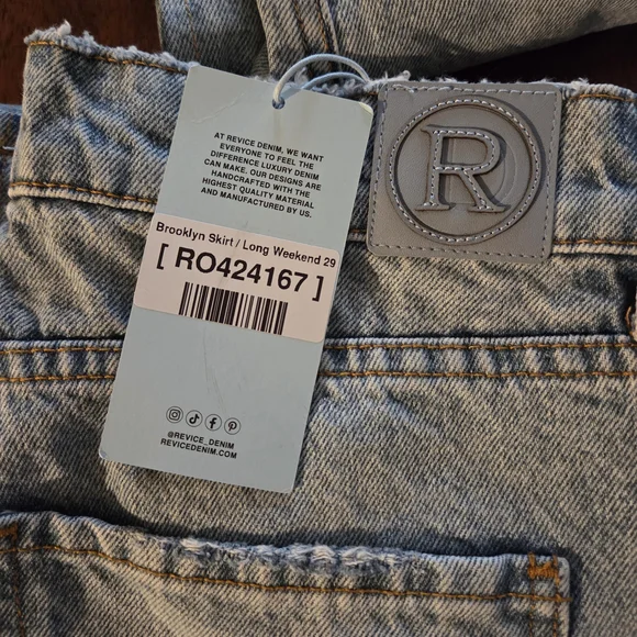 REVICE Brooklyn Jean Skirt In Long Weekend Wash Various Sizes - Picture 4 of 5